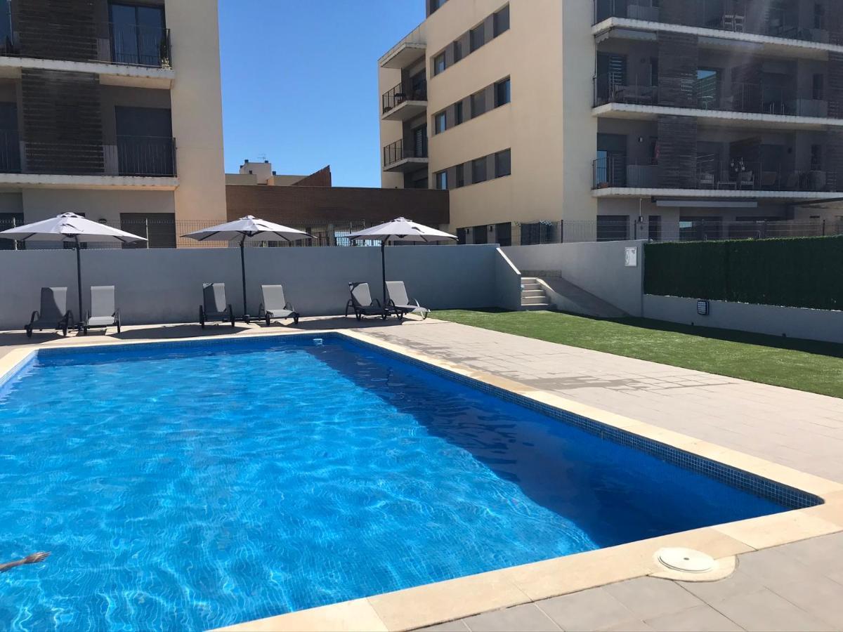 Apartament Somriu Делтебре Екстериор снимка